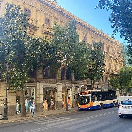 Suiteinpalermo - Case Vacanze Nel Centro Storico Ngoại thất bức ảnh